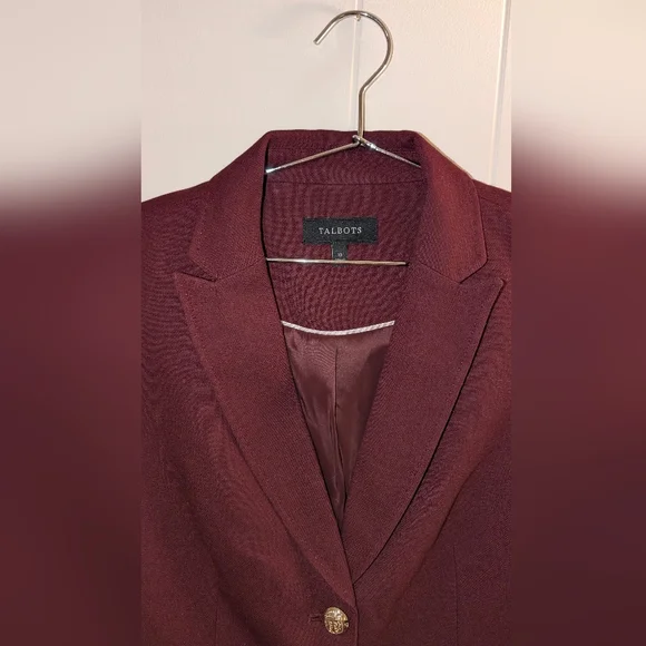 Talbots burgundy tailored blazer with gold crest buttons. - Picture 3 of 9
